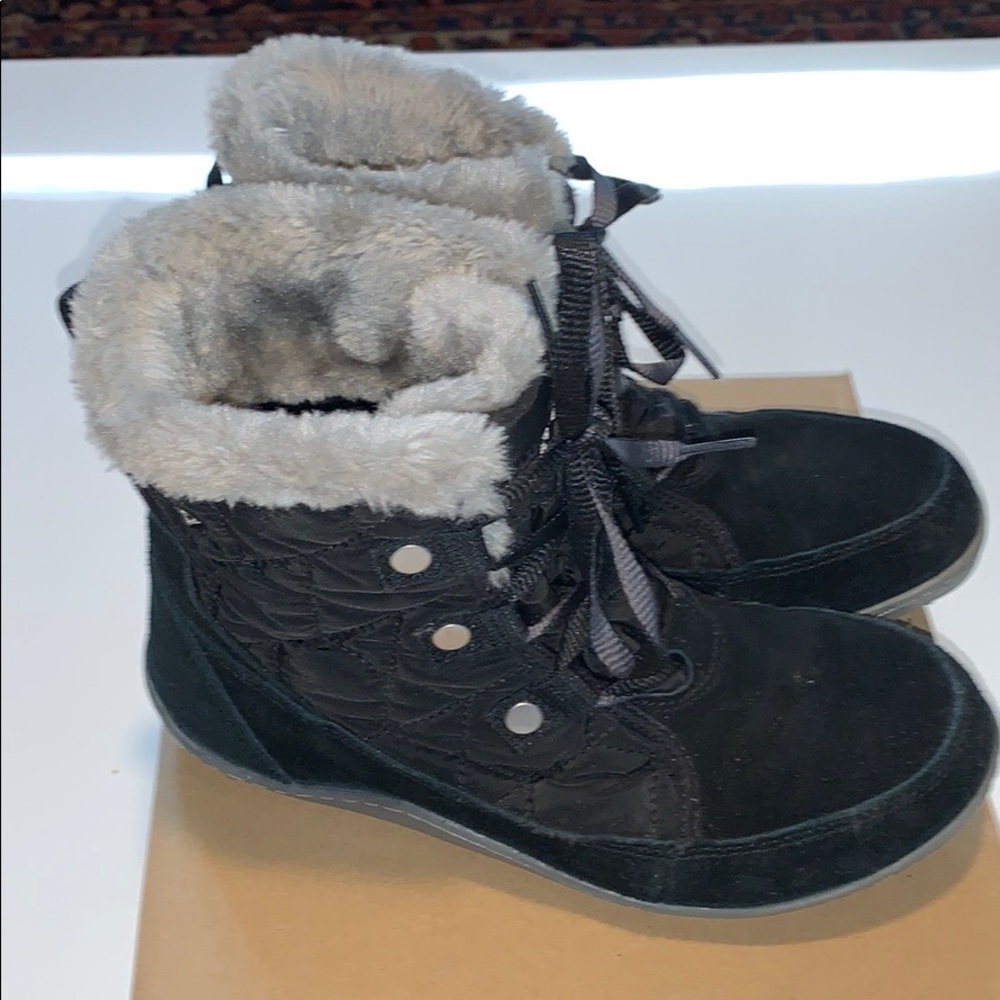 Columbia Winter Boots - Women (Black)